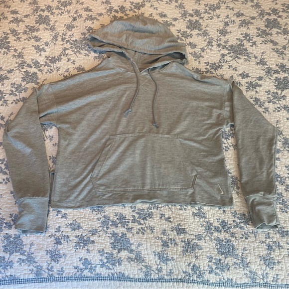 Nike Tops - Nike Yoga Pilates Dri-Fit Light Heather Gray Hooded Cropped Pullover Size Small